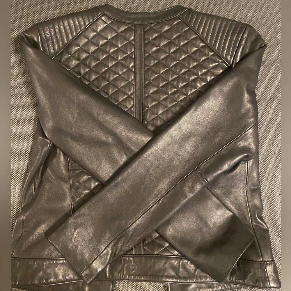 Leather Jacket - Picture 4 of 7